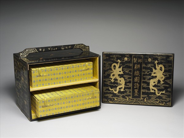 黑漆描金龍紋「御製耕織圖詩墨」提匣