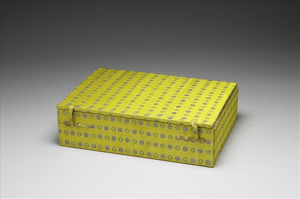 黃地萬壽紋錦函套