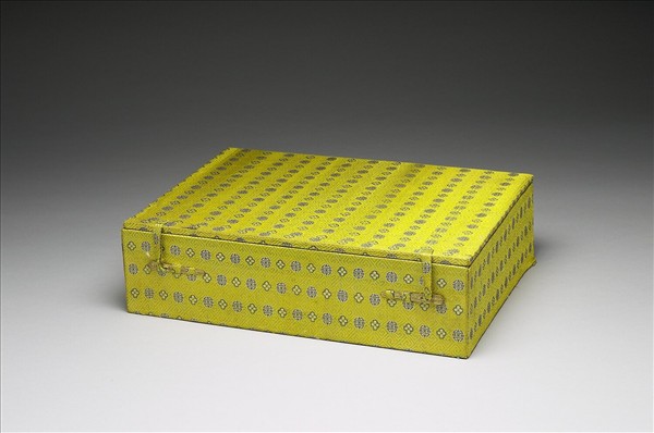 黃地萬壽紋錦函套