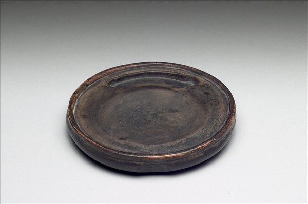 澄泥圓硯