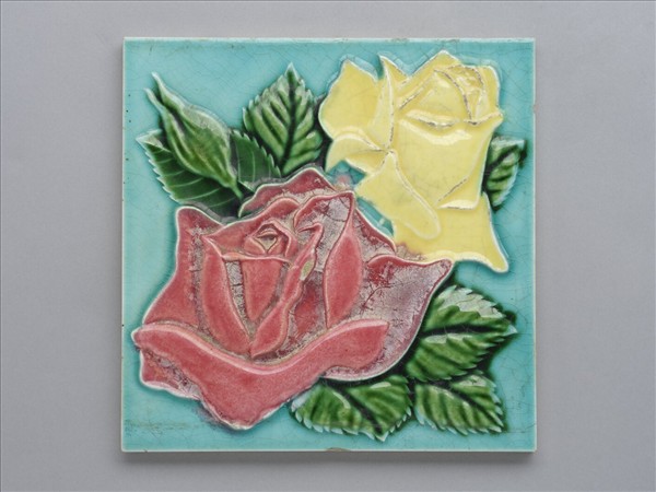 二十世紀上半葉日本玫瑰圖瓷磚