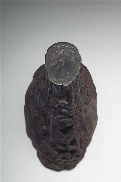 犀角溪谷泛舟觥