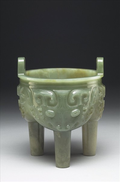 玉獸面紋鼎