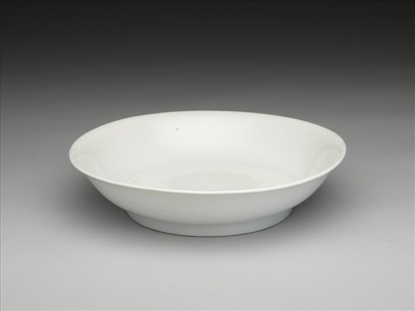 白瓷盤
