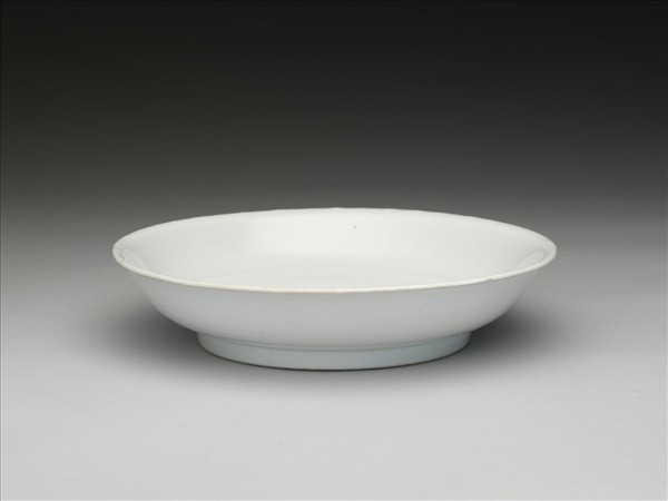 白瓷盤