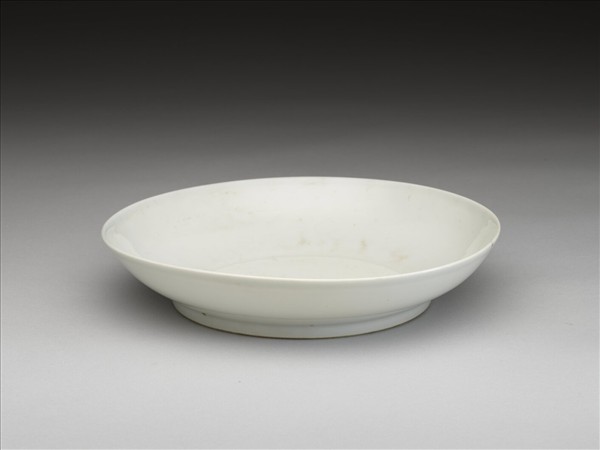 白瓷盤