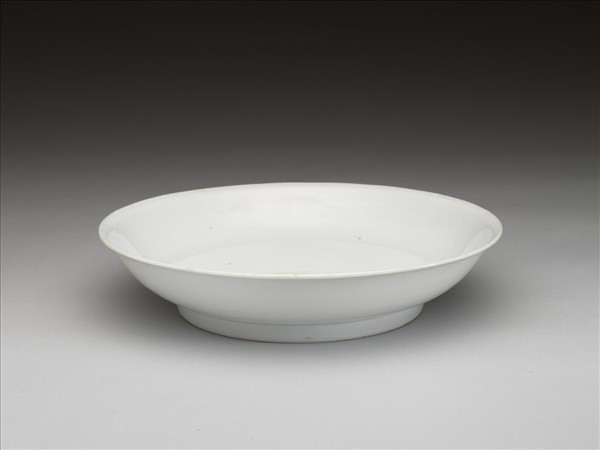 白瓷盤