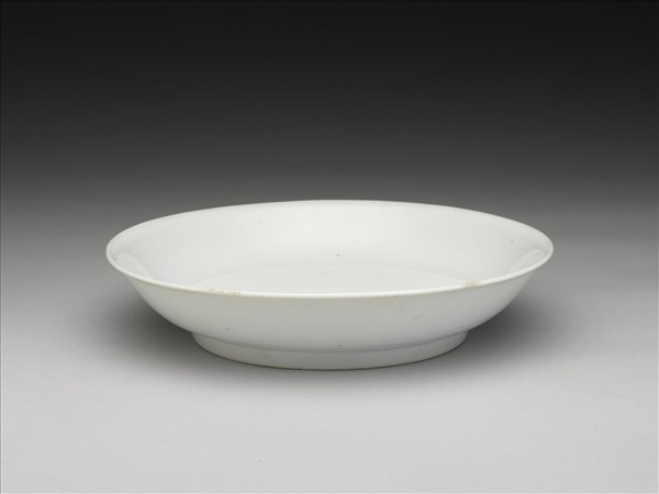 白瓷盤