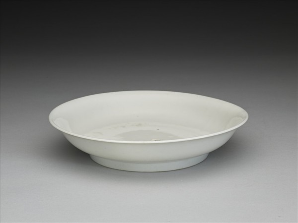 白瓷盤