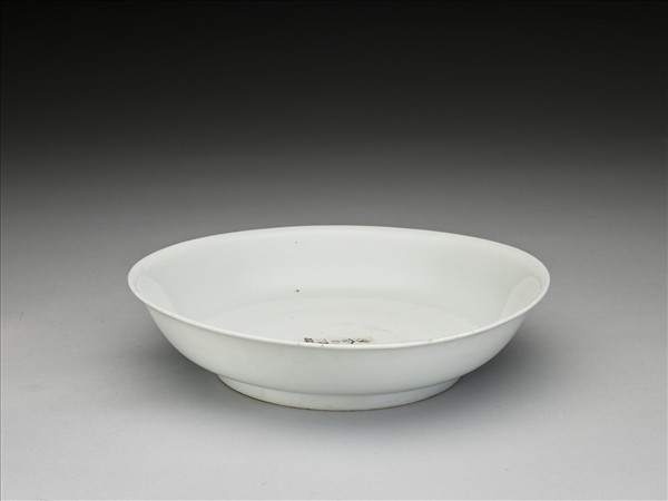 白瓷盤