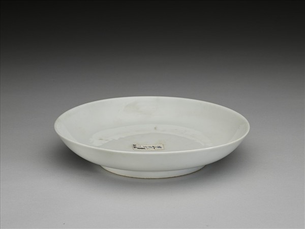 白瓷盤