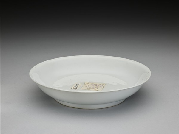 白瓷盤