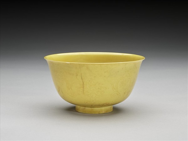 黃釉碗