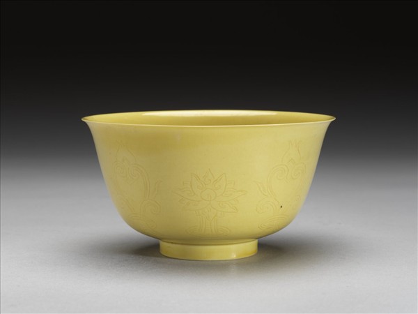 黃釉碗