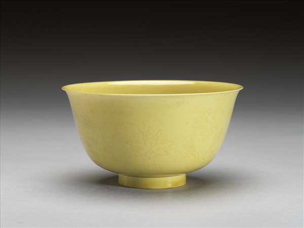 黃釉碗