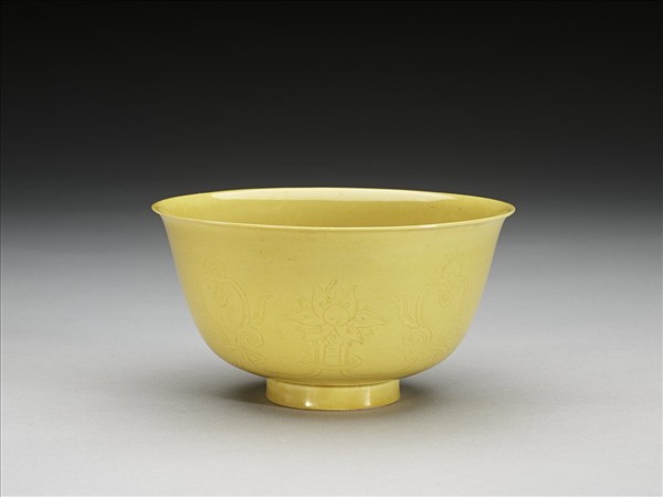 黃釉碗