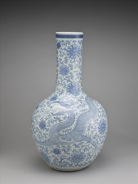 青花龍鳳紋膽瓶