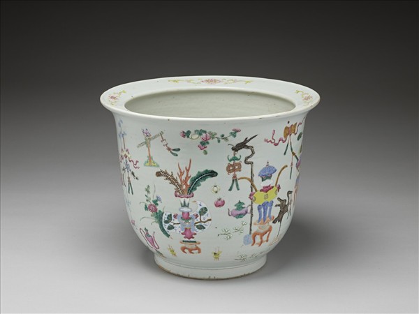 粉彩博古圖花盆