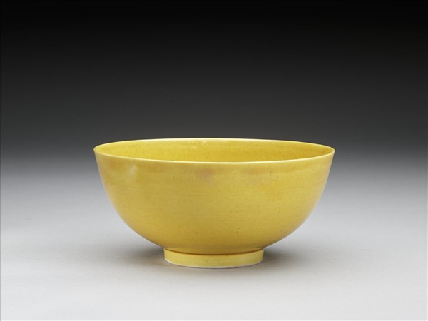 黃釉碗