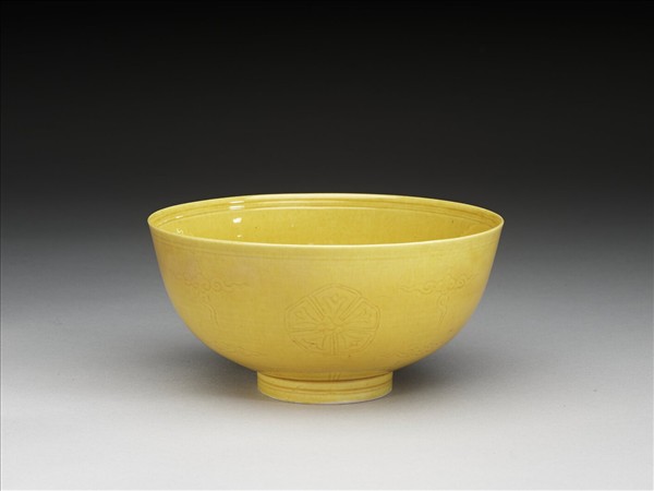 黃釉碗