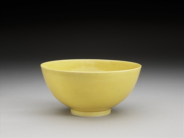 黃釉碗