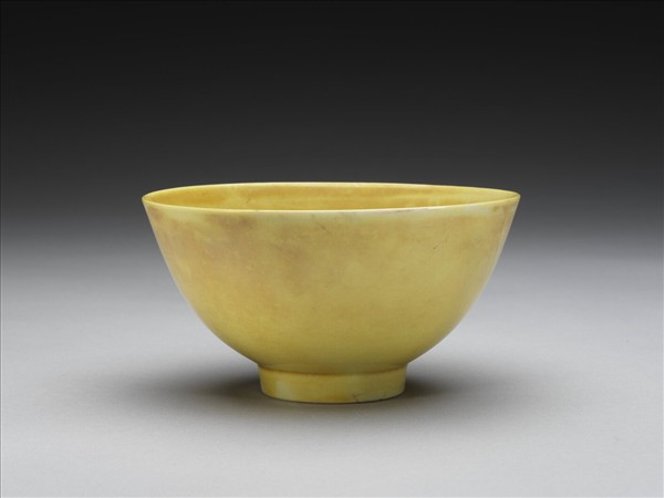 黃釉碗