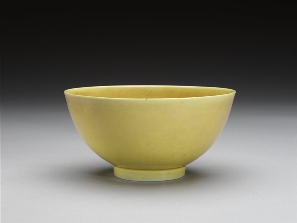 黃釉碗