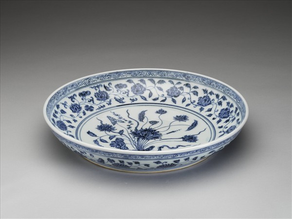 青花四季花卉紋盤