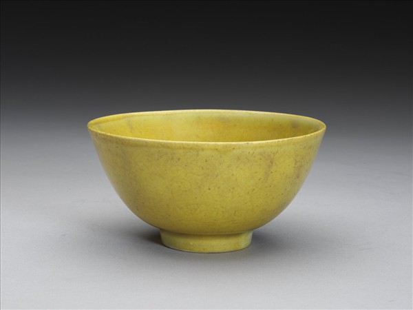 黃釉碗