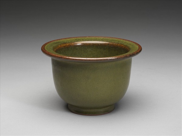 茶葉末釉盤口花盆