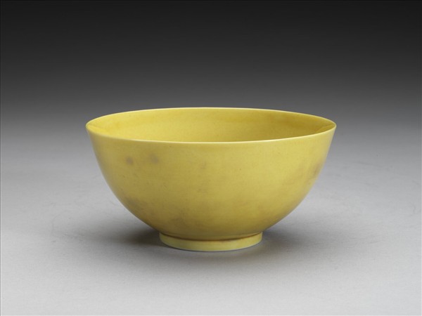 黃釉碗