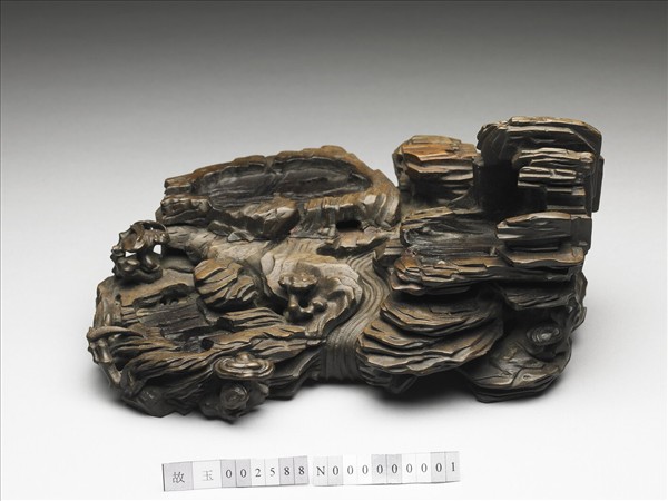 山水奇石流水木座