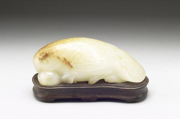 青花花卉紋折方瓶- 故宮