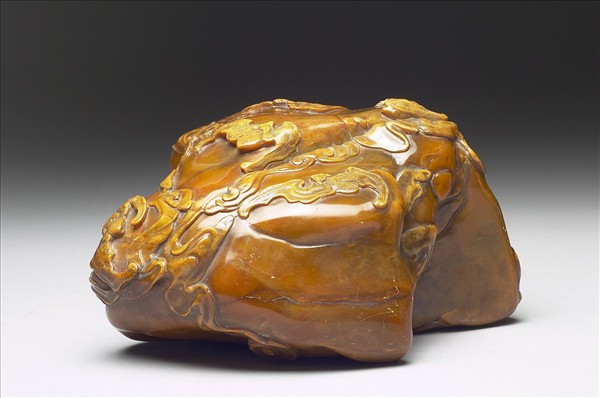 雲蝠紋田黃山子