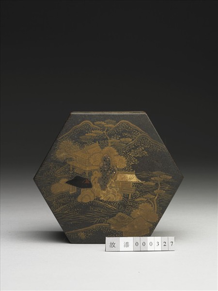 山水六角形蒔繪盒