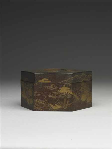 山水六角形蒔繪盒