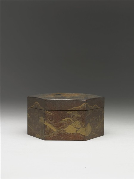 山水六角形蒔繪盒