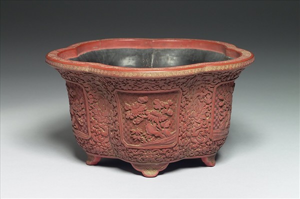 剔紅花卉五瓣式花盆