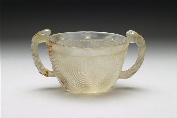 瑪瑙柳斗形雙耳杯