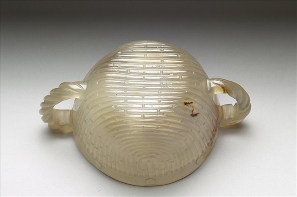 瑪瑙柳斗形雙耳杯