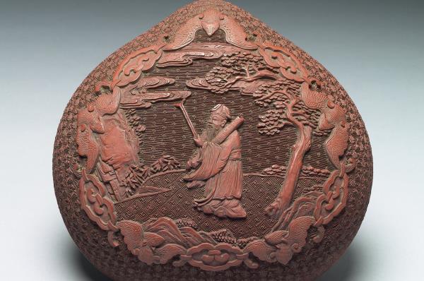 剔紅八仙人物桃式盒(張果老)