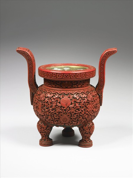 剔紅八寶番蓮紋爐