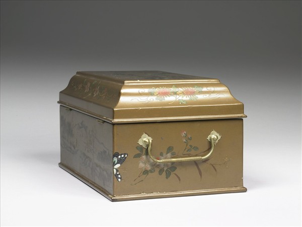 金漆彩繪山水人物長方盒