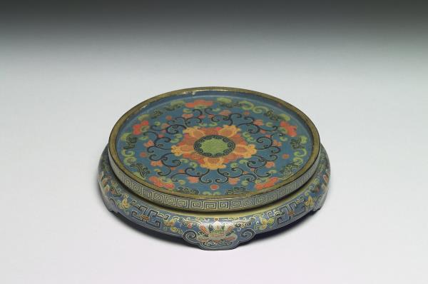 彩繪花卉紋木座