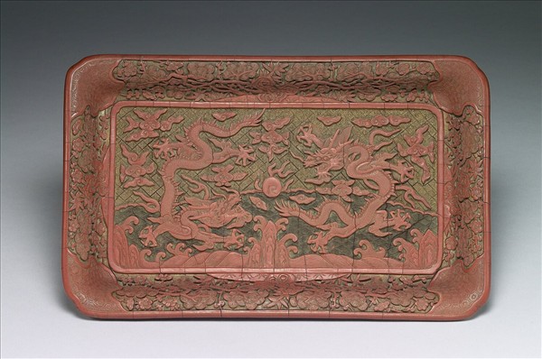 剔彩雙龍紋長方盤