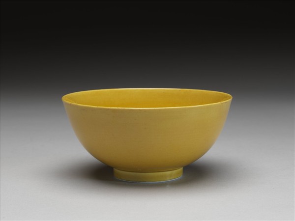 黃釉碗
