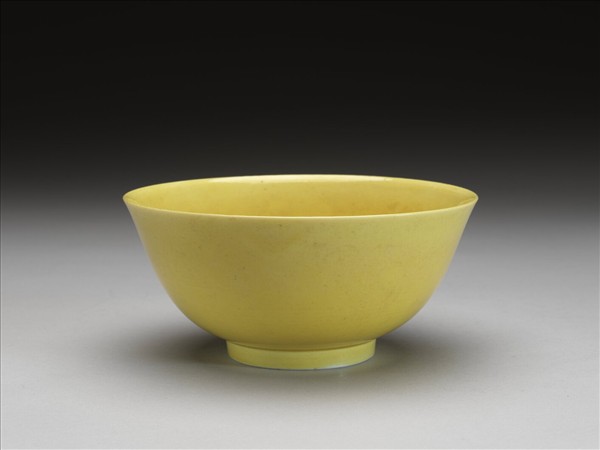 黃釉碗