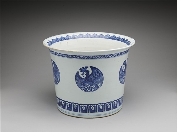 青花團鳳紋花盆