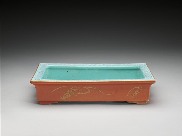 紅釉描金水仙紋四方花盆