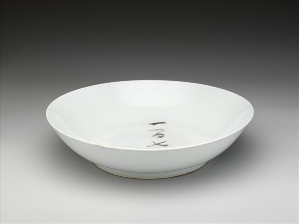 白瓷盤